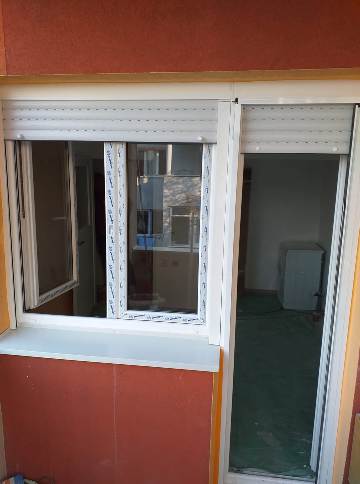 Roletne sa unutrasnjom kutijom pvcsolic PVC Šolić - ugradnja PVC prozora i vrata